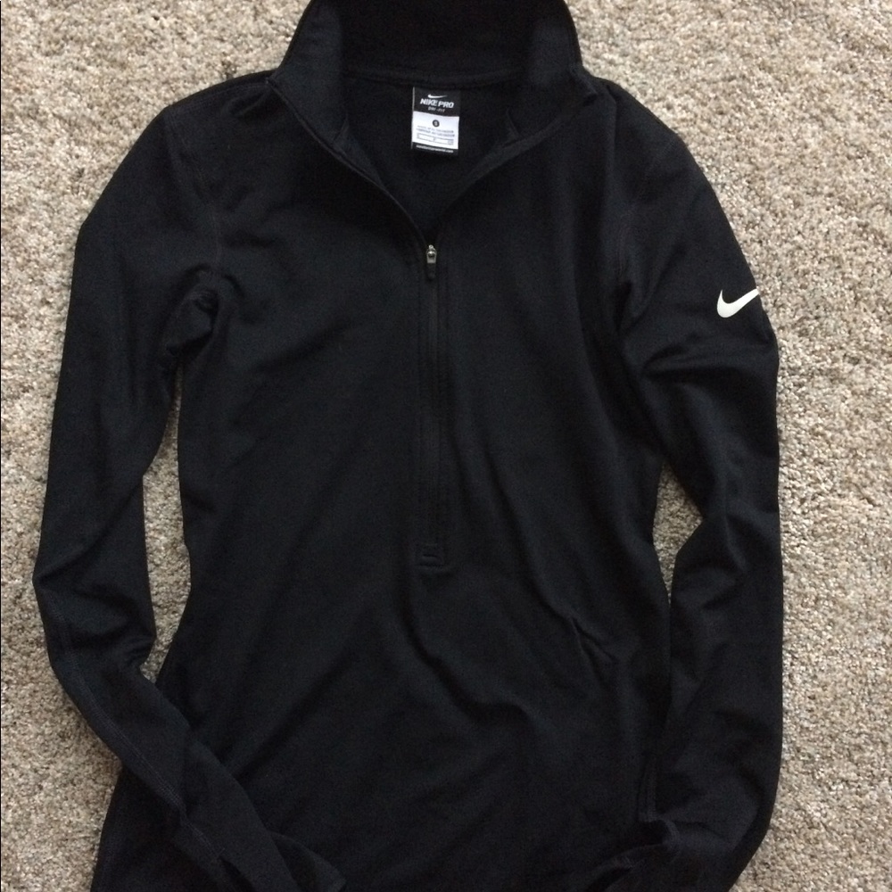 Nike Pro Dri Fit 1/2 Zip Pullover